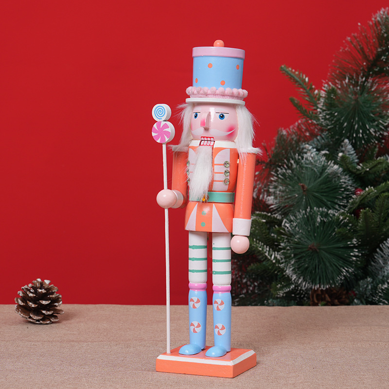 Figurka Dziadek do Orzechów o  – Nutcracker Figurine recenzja i cena